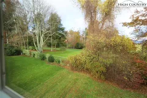 327 Chase Hl, Boone, NC 28607 photo 5
