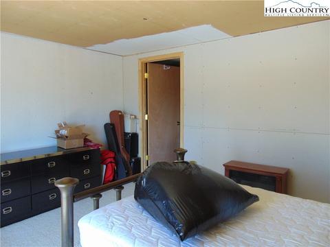 245 Eastern Air Ln, Sparta, NC 28675 photo 34