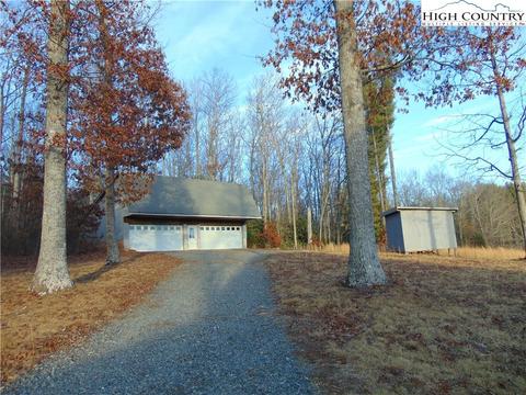 245 Eastern Air Ln, Sparta, NC 28675 photo 8