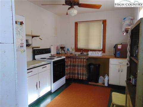 245 Eastern Air Ln, Sparta, NC 28675 photo 24