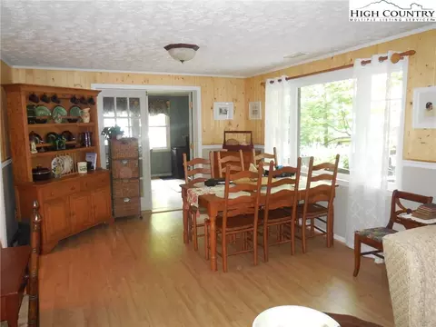 156 Yellow Brick Rd, Todd, NC 28684 photo 3