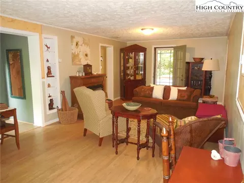 156 Yellow Brick Rd, Todd, NC 28684 photo 11