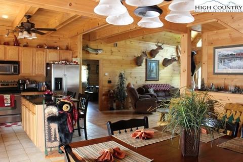 302 Spring Mountain Trl, Lansing, NC 28643 photo 16