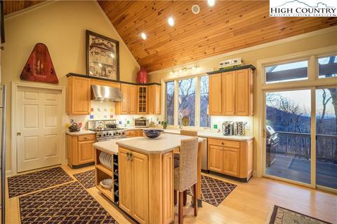 431 Greystone Dr, Boone, NC 28607 photo 18