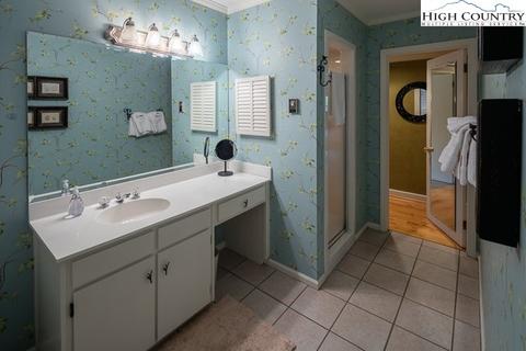 2446 Hickory, Boone, NC 28607 photo 24