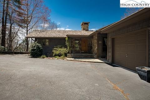 2446 Hickory, Boone, NC 28607 photo 28