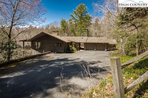 2446 Hickory, Boone, NC 28607 photo 29