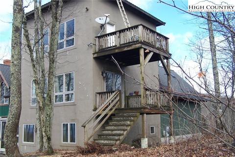 322 Saddle Rd, Boone, NC 28607 photo 3