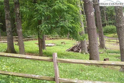159 Frog Hollar Rd, Deep Gap, NC 28618 photo 7