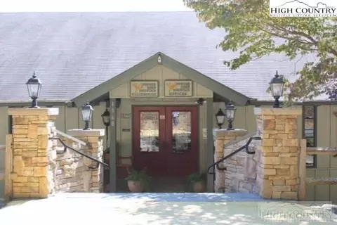 107 Laurel Cir W, Deep Gap, NC 28618 photo 22
