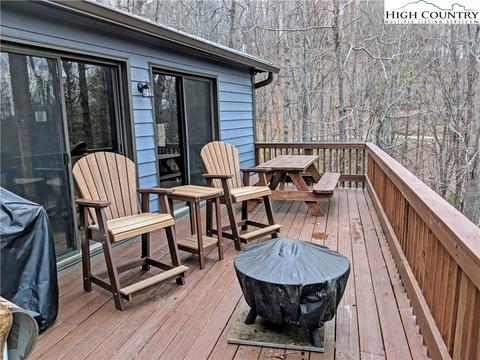 208 Wishbone Dr, Deep Gap, NC 28618 photo 11