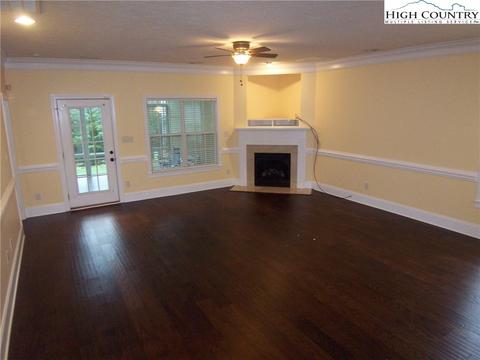 2006 Talbot Ln, Hickory, NC 28602 photo 5