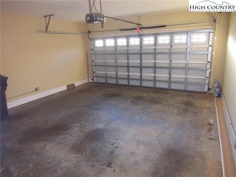 2006 Talbot Ln, Hickory, NC 28602 photo 23