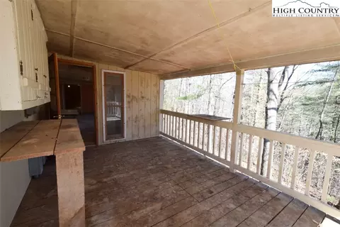 1075 E Healing Springs Rd, Crumpler, NC 28617 photo 10