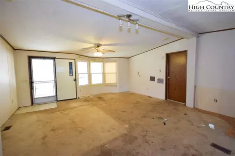 1075 E Healing Springs Rd, Crumpler, NC 28617 photo 4