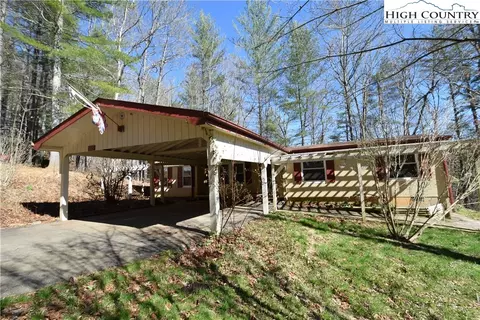 1075 E Healing Springs Rd, Crumpler, NC 28617 photo 1