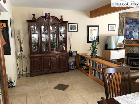 124 Chase Ct, Boone, NC 28607 photo 10