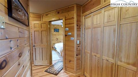 101 Groundhog Trl, Beech Mountain, NC 28604 photo 22