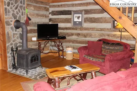 290 Quiet Pl, Todd, NC 28684 photo 13