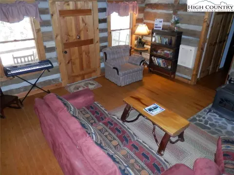 290 Quiet Pl, Todd, NC 28684 photo 10