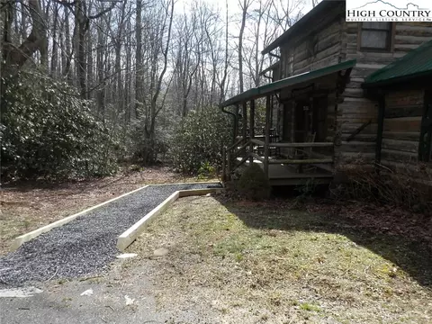 290 Quiet Pl, Todd, NC 28684 photo 5
