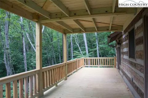 1270 Tomahawk Dr, Todd, NC 28684 photo 16