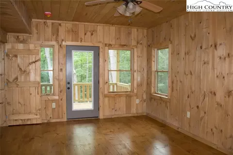 1270 Tomahawk Dr, Todd, NC 28684 photo 15