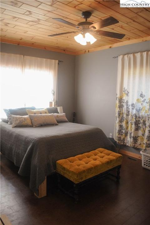 4935 Wildcat Rd, Deep Gap, NC 28618 photo 27