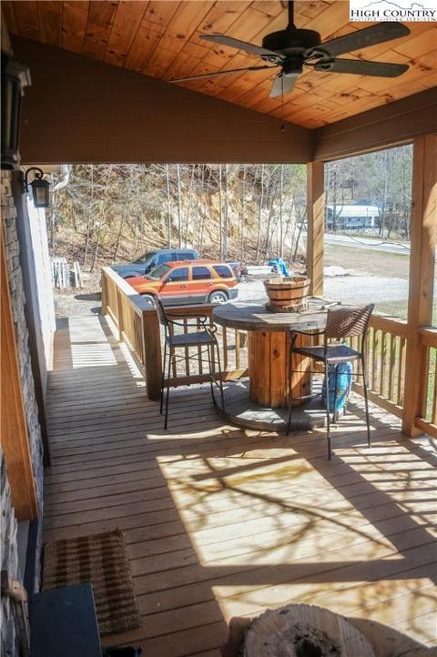 4935 Wildcat Rd, Deep Gap, NC 28618 photo 8