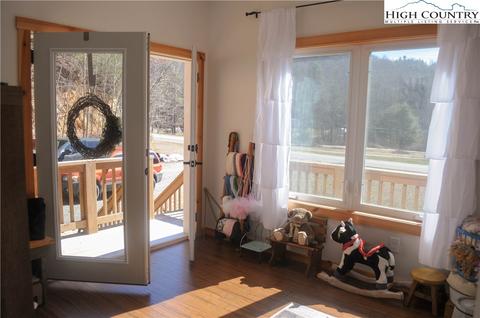 4935 Wildcat Rd, Deep Gap, NC 28618 photo 23