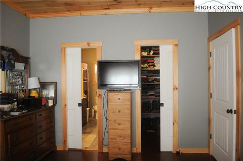 4935 Wildcat Rd, Deep Gap, NC 28618 photo 29