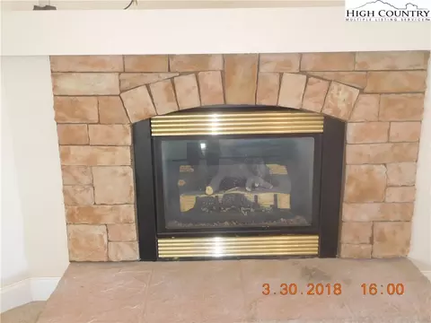 153 Willow Ln, Sparta, NC 28675 photo 17
