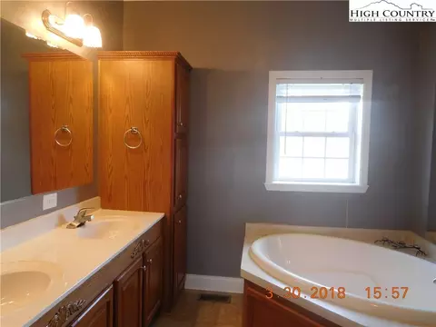 153 Willow Ln, Sparta, NC 28675 photo 27