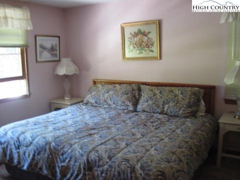 182 Pine Ridge Loop, Newland, NC 28657 photo 19