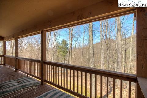 140 Hawk Ter, Vilas, NC 28692 photo 6