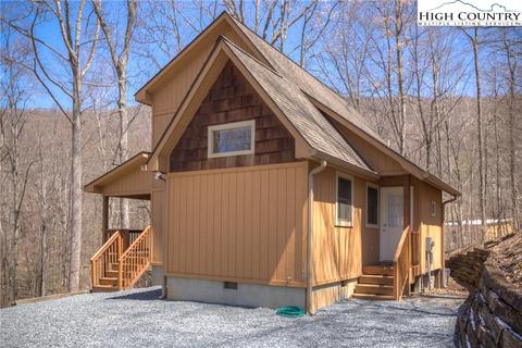140 Hawk Ter, Vilas, NC 28692 photo 1