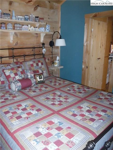 497 Buttons Ln, Sparta, NC 28675 photo 11