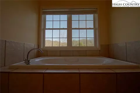 173 Marsh Lndg, Boone, NC 28607 photo 23