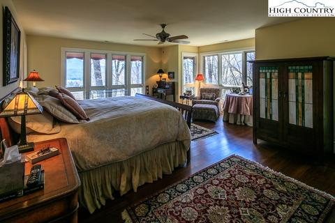 2810 Hickory, Boone, NC 28607 photo 23