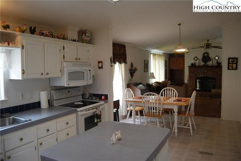 36 Dockery Ln, Sparta, NC 28675 photo 13