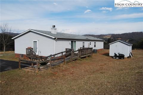 36 Dockery Ln, Sparta, NC 28675 photo 6