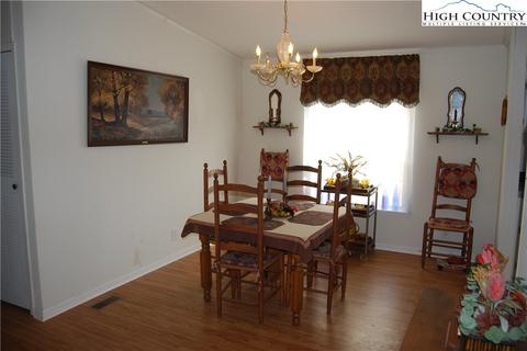 36 Dockery Ln, Sparta, NC 28675 photo 14