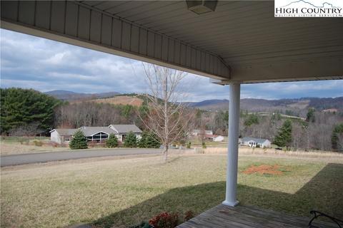 36 Dockery Ln, Sparta, NC 28675 photo 16