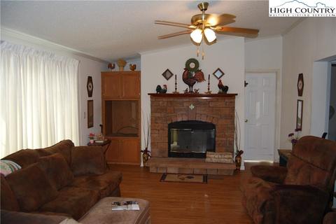 36 Dockery Ln, Sparta, NC 28675 photo 10