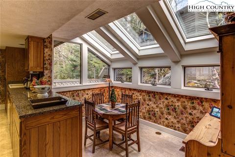 106 Buzzard Cliffs A-5, Boone, NC 28607 photo 9