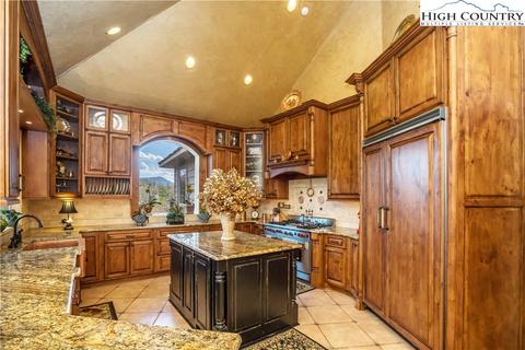 225 River Pointe Lane Ln, Boone, NC 28607 photo 17