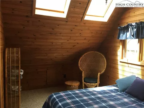 216 Birch Ln, Deep Gap, NC 28618 photo 29