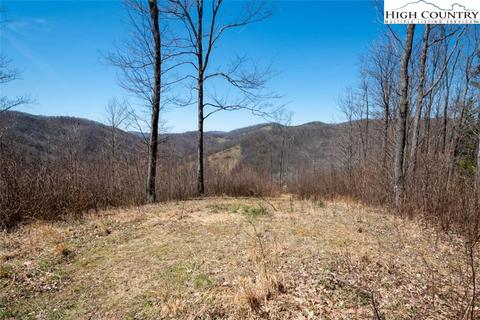 262 Hart Rd, Lansing, NC 28643 photo 1