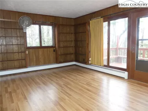 567 Deck Hl, Boone, NC 28607 photo 5