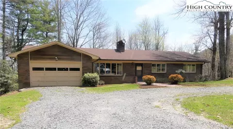 567 Deck Hl, Boone, NC 28607 photo 1